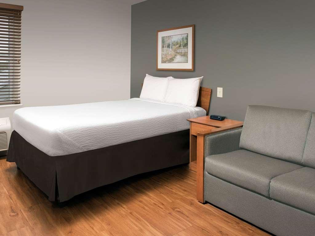 Extended Stay America Select Suites - Cincinnati - Шарънвил Стая снимка