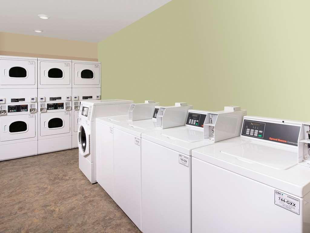 Extended Stay America Select Suites - Cincinnati - Шарънвил Съоръжения снимка
