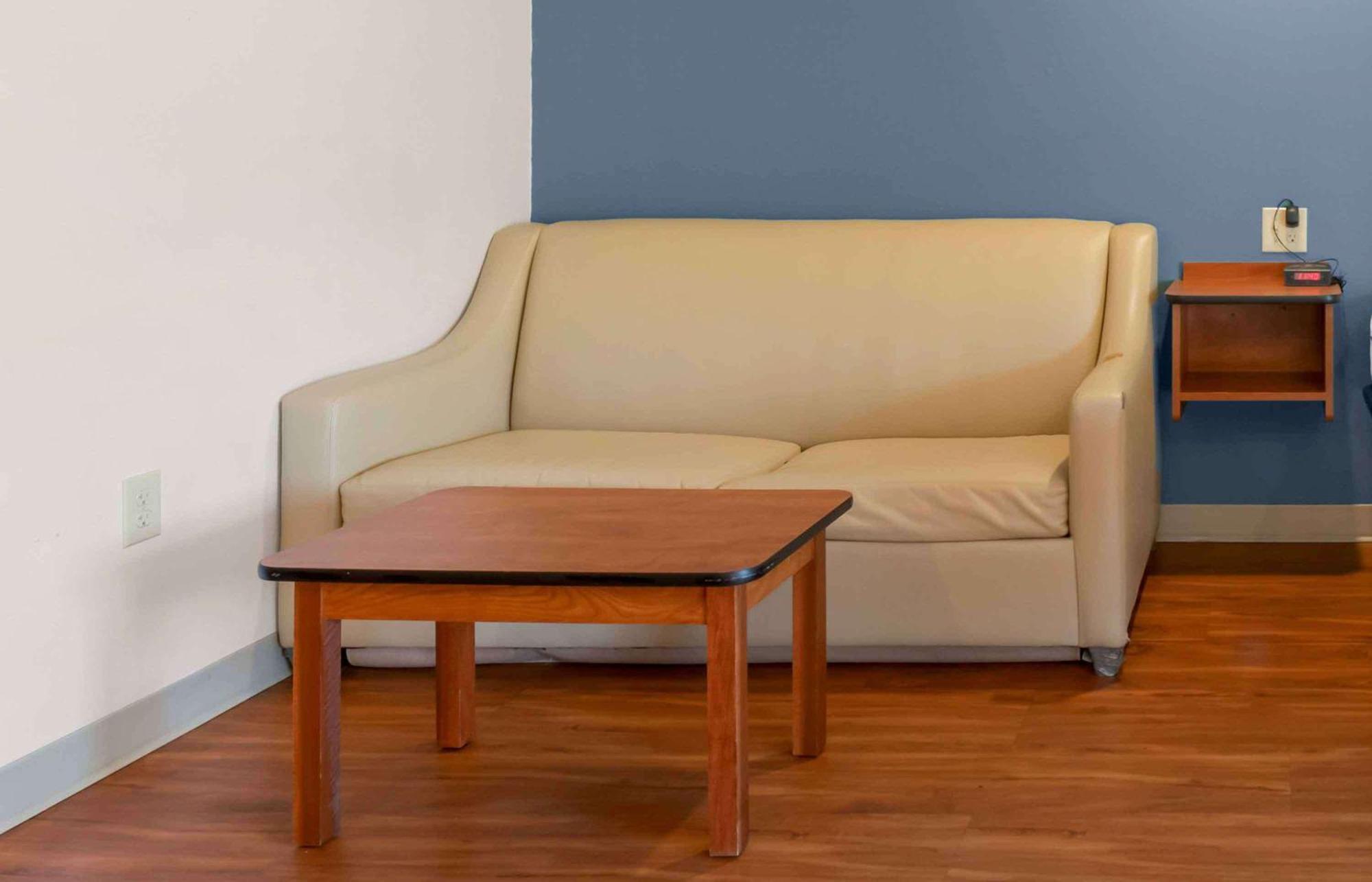 Extended Stay America Select Suites - Cincinnati - Шарънвил Екстериор снимка
